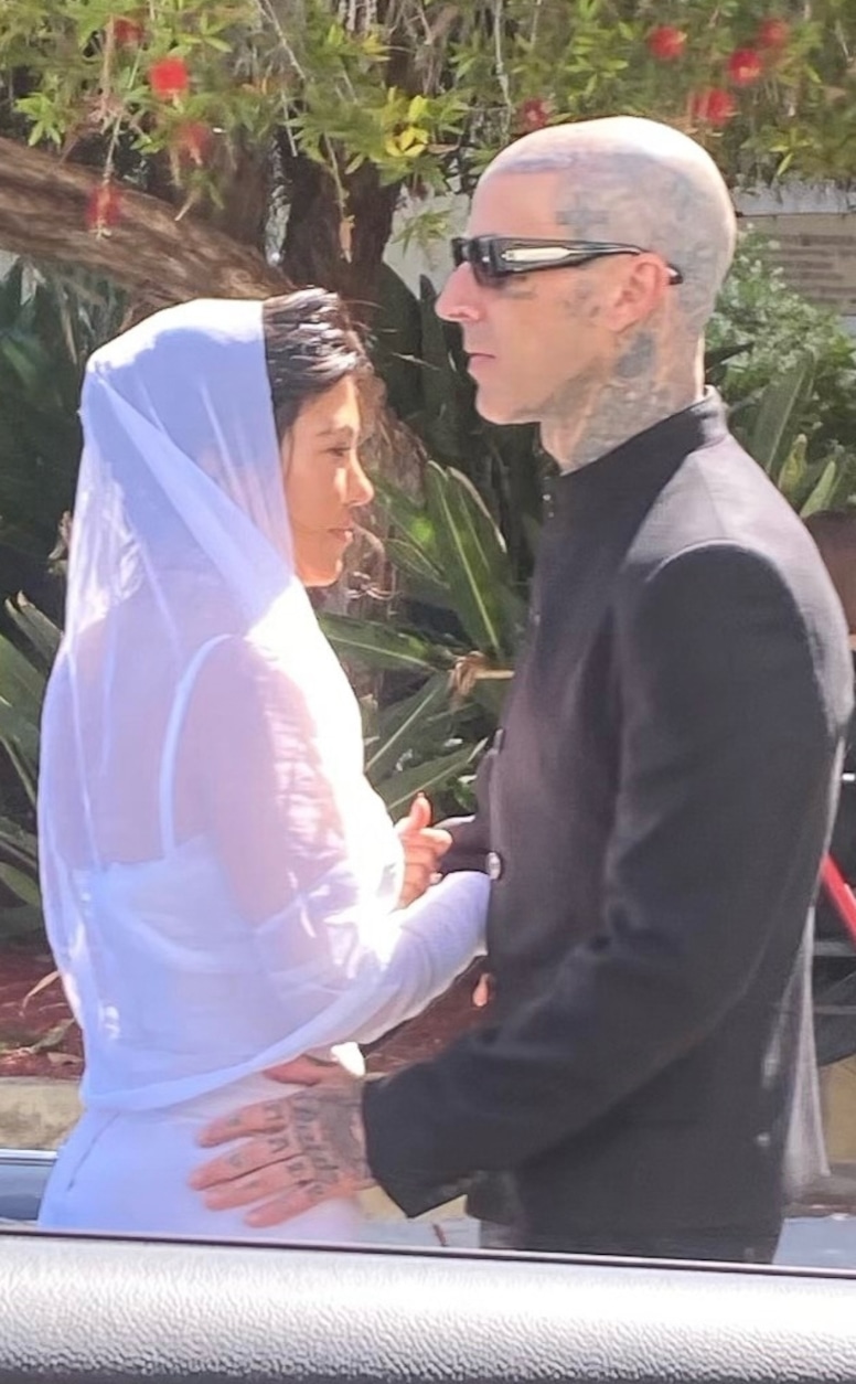 Photos from Kourtney Kardashian and Travis Barker Get Legally Married